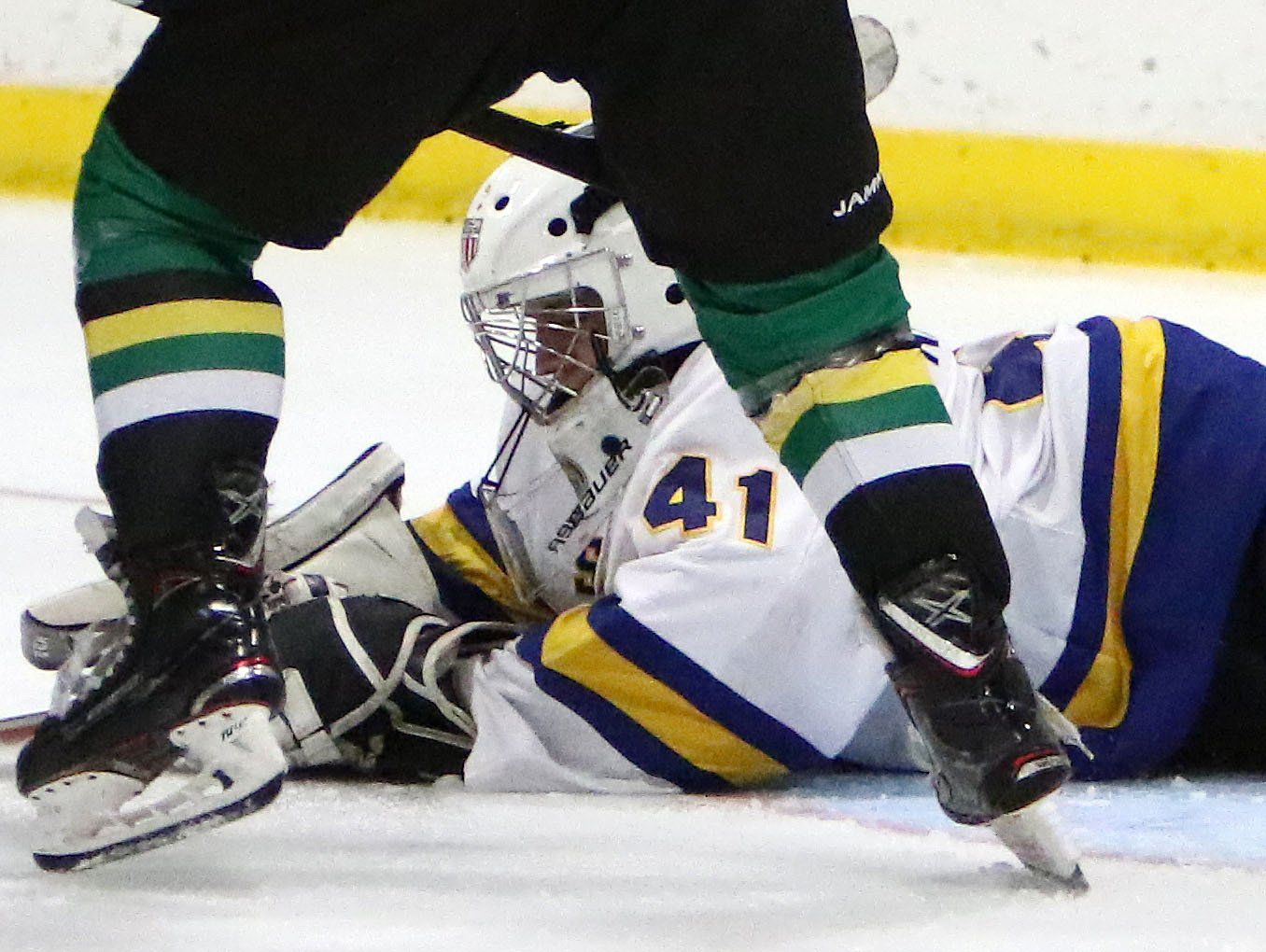Lindbergh 4, Seckman 2